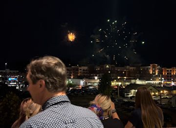 missouri/branson/nightclub/incline-ultra-lounge-wine-martinis-cocktails