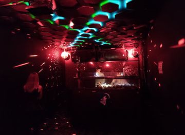 austria/vienna/dobling/nightclub/black-market