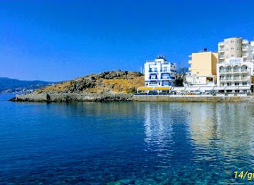 greece/crete/agios-nikolaos/nightclub/rob-s-corner