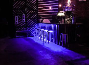 south-africa/table-mountain-national-park/nightclub/oasis-on-long