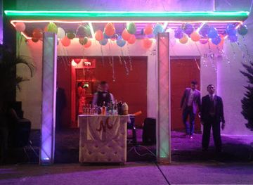 guatemala/western-highlands/nightclub/madonas