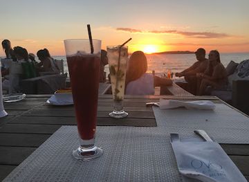 Ovo Beach