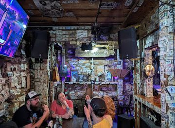 california/yosemite-national-park/nightclub/the-alley