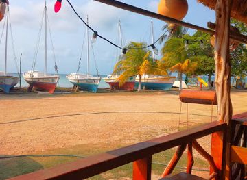 belize/sarteneja/nightclub/crabby-s-restaurant