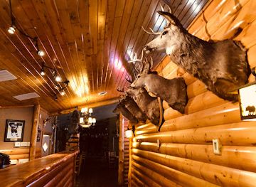 minnesota/lake-of-the-woods/nightclub/thunder-lakes-deer-haven