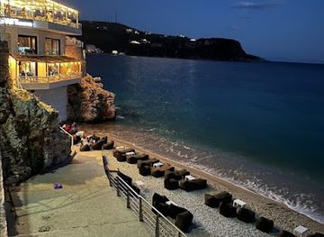 albania/himara/nightclub/privat-lounge