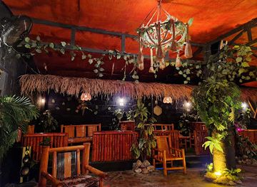 Ponkys Cocktail Lounge