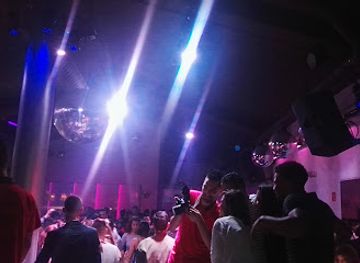 portugal/sintra/nightclub/mood-cafe-club