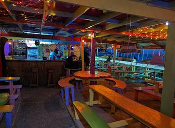 Hi Rise Beach Bar