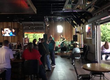 kentucky/frankfort/nightclub/rose-s-pub