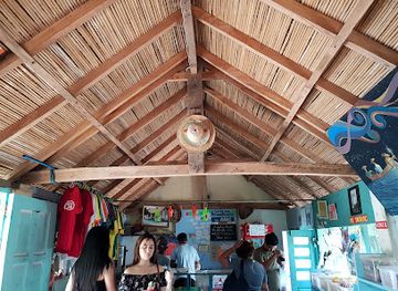 philippines/batanes/nightclub/honesty-coffee-shop