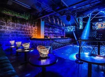 croatia/split/bacvice/nightclub/disco-club-305-a-d
