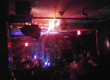 Flask Lounge