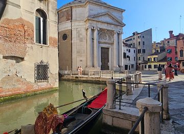 italy/venice/santa-croce/nightclub/restaurante