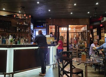 puerto-rico/caguas-region/nightclub/el-cielo-wine-beers