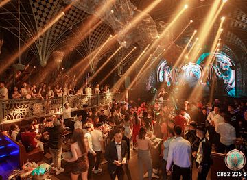 vietnam/ho-chi-minh-city/district-1/nightclub/new-dc-club