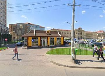 romania/iasi-surroundings/nightclub/burgir-teo-si-cosmin