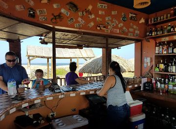 aruba/fontein-cave/nightclub/fontein-cave