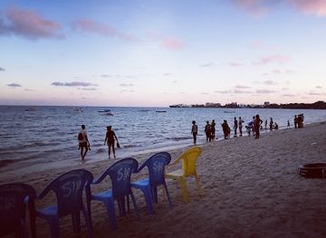 kenya/mombasa/nightclub/magongo-night-club