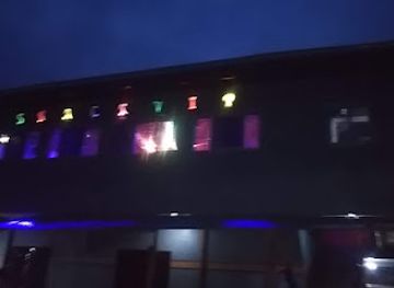 cameroon/bouba-njida-national-park/nightclub/vip-snack-nyamboya