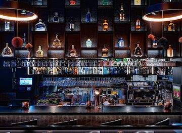 Esquire Bar.Bistro