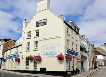 The Trafalgar Inn - Live Music and Sports Pub in St Aubin, Jersey