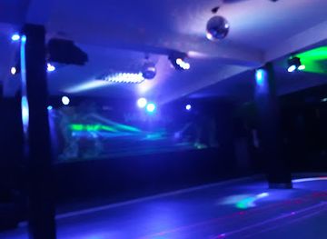 bolivia/tarija-valley/nightclub/discoteca-whatsapp