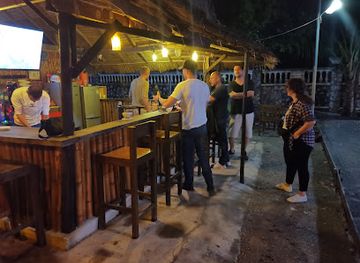 cambodia/kep-province/nightclub/le-bouchon-de-kep