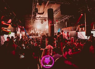 france/paris/champs-elysees/nightclub/la-parisienne-paris