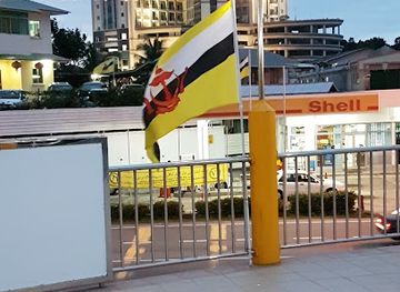 Pasar Malam Pekan Tutong
