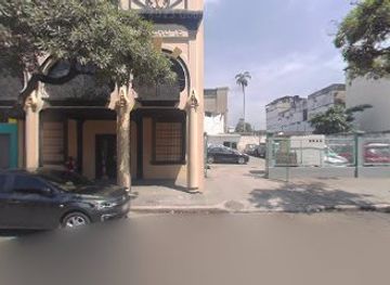 ecuador/guayaquil/malecon-2000/nightclub/discoteca-fizz