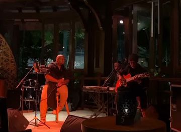 mauritius/ile-aux-cerfs/nightclub/sega-bar