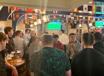 The Trafalgar Inn - Live Music and Sports Pub in St Aubin, Jersey