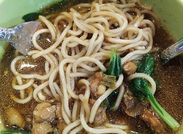 indonesia/central-sulawesi/nightclub/fortuna-bar-karaoke