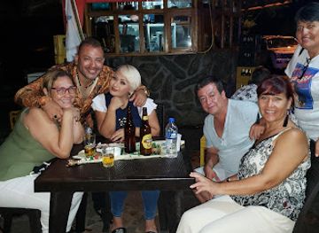 ecuador/puerto-baquerizo-moreno/nightclub/karaoke-discotec-stephano-s