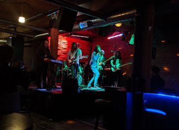 canada/regina/nightclub/cloud-9-live-bar-and-grill