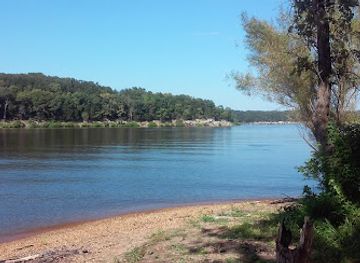 missouri/pomme-de-terre-lake/nightclub/pomme-de-terre-lake