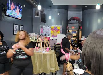 Ques Lounge