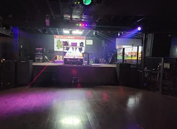 El Paraiso Night Club & Restaurant