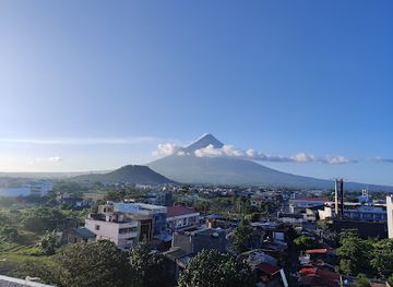 philippines/legazpi/lignon-hill-nature-park/nightclub/sm-city-legazpi-prestige-lounge