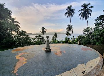 sao-tome-and-principe/rolas-island/nightclub/equator-landmark