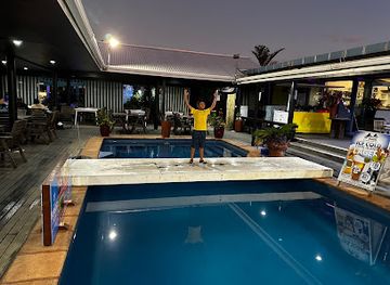 Hula Bar
