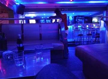 kenya/kisumu/kondele/nightclub/signature-bar-and-restaurant
