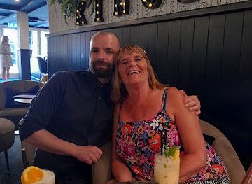 jersey/st-catherine-s-breakwater/nightclub/the-kings-bar