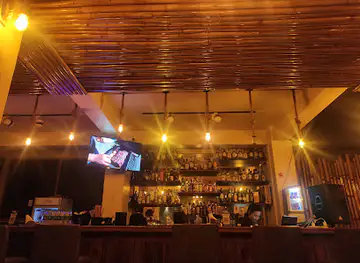 13 Old Spirit Pub, Cafe & Karaoke