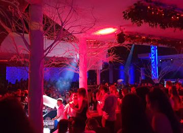 greece/nafplio/nightclub/club