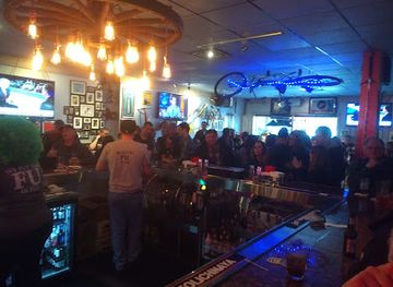 michigan/marquette/nightclub/breakers-roadhouse