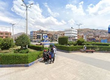 bolivia/lake-titicaca/nightclub/discoteca-olimpo