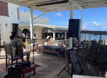 barbados/bathsheba/nightclub/round-house