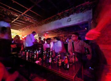 malaysia/kuala-lumpur/bangsar/nightclub/six